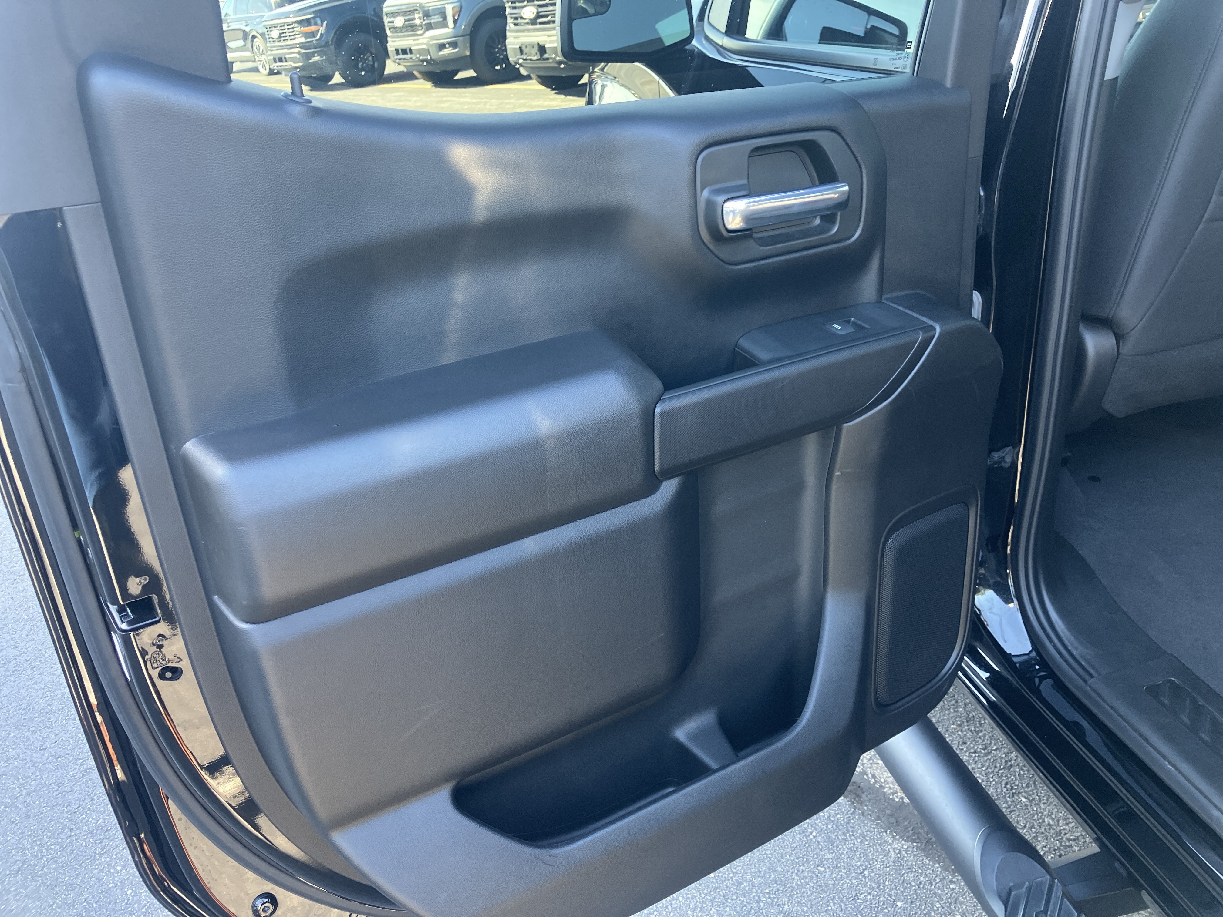 Used 2023 Chevrolet Silverado 1500 Custom w/ Rally Edition AWD/4WD image 12