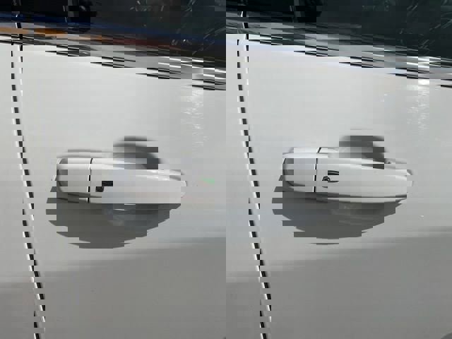 Used 2024 Chevrolet Equinox LT image 14