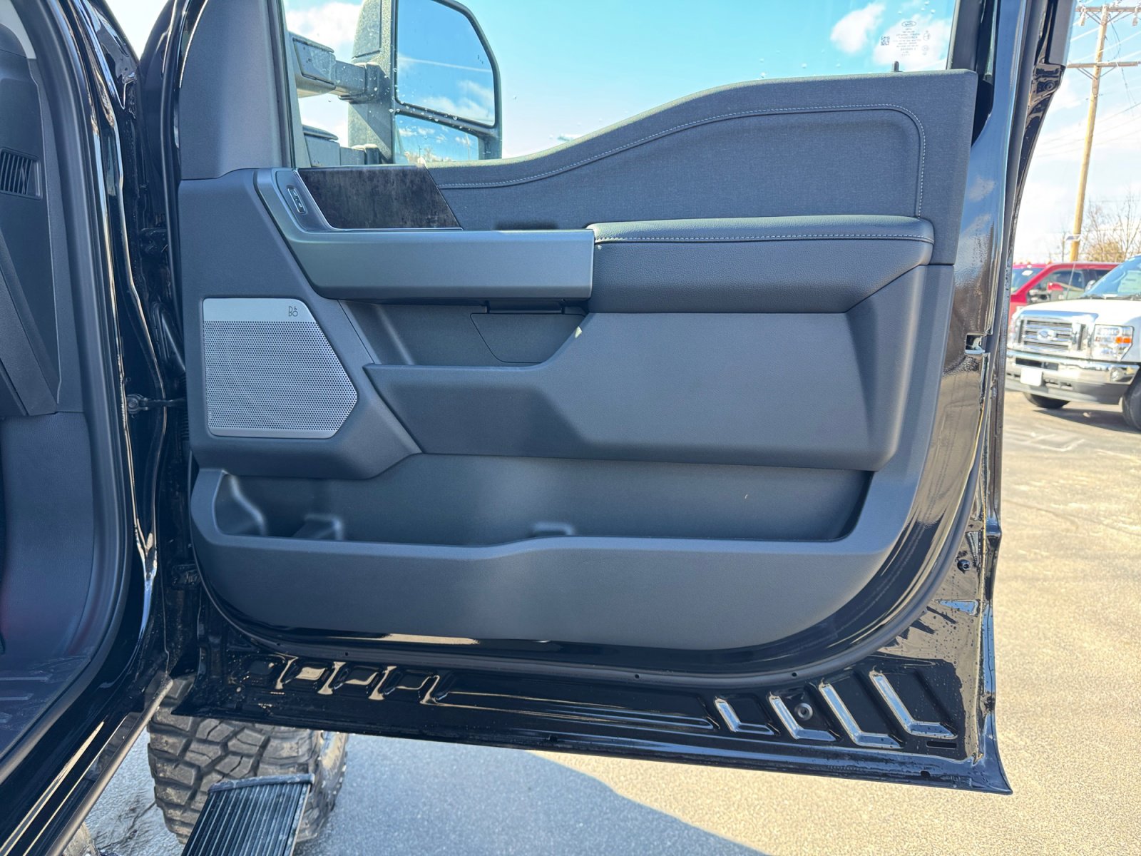 New 2026 Ford F250 Lariat w/ Black Appearance Package image 26