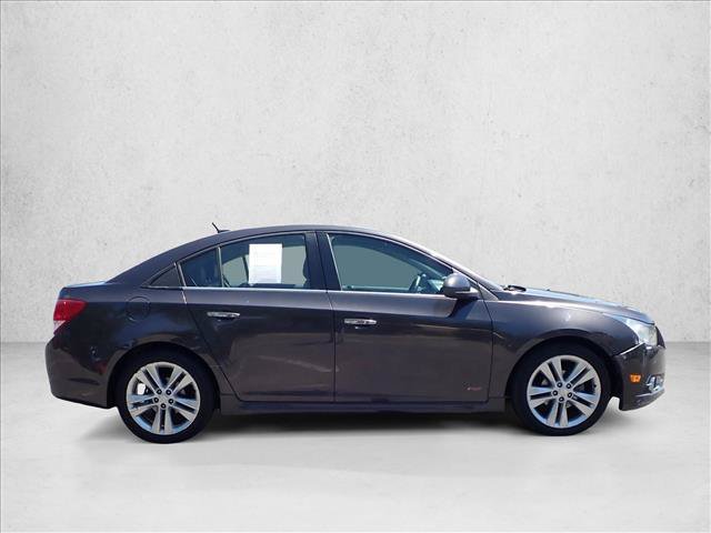 Used 2014 Chevrolet Cruze LTZ w/ RS Package FWD image 5