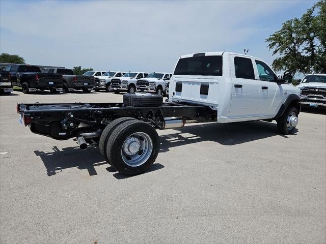 New 2026 RAM 5500 Tradesman AWD/4WD image 38
