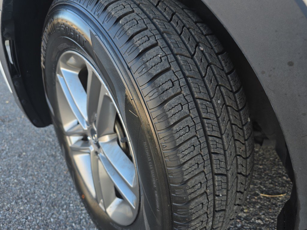 Used 2018 Hyundai Santa Fe Sport image 32