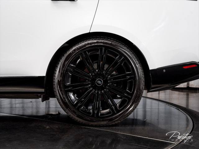 Used 2023 Land Rover Range Rover Long Wheelbase SE AWD/4WD image 8