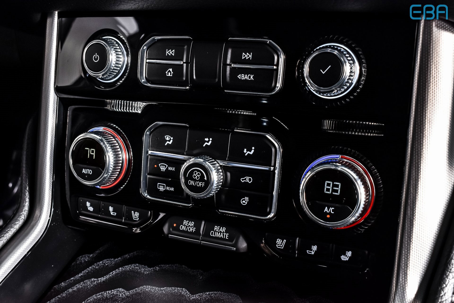 Used 2024 GMC Yukon XL Denali w/ Advanced Technology Package image 27