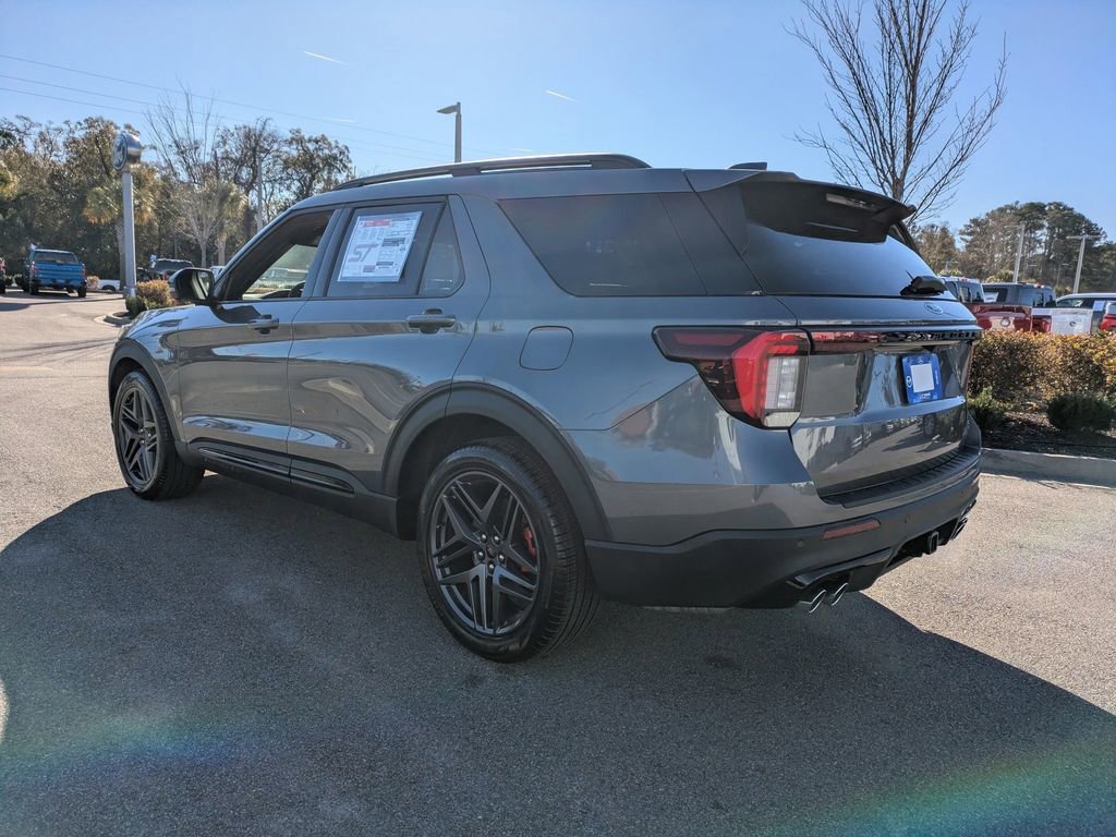 New 2026 Ford Explorer ST image 6