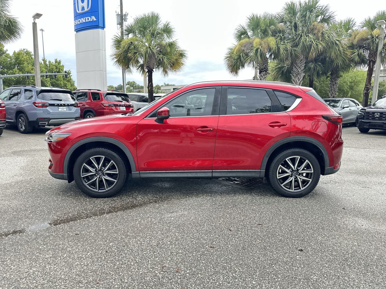 Used 2017 MAZDA CX-5 Grand Touring w/ Premium Package FWD image 3
