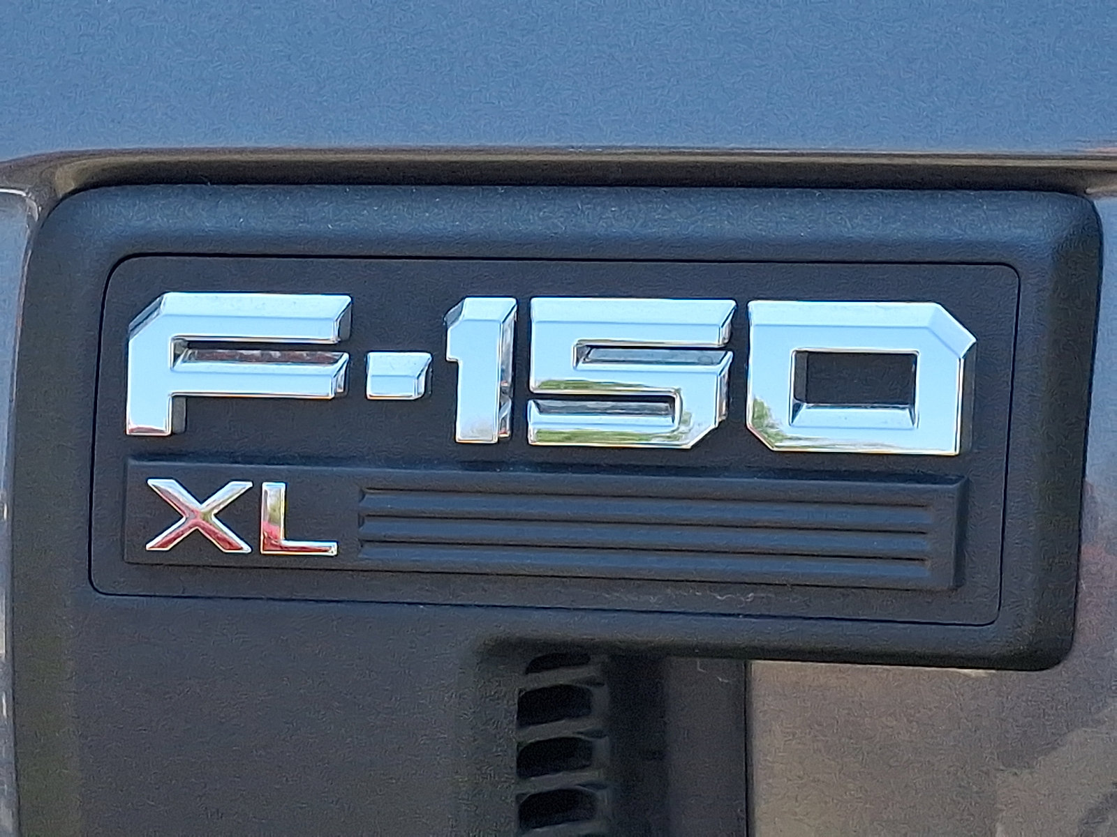 Used 2025 Ford F150 XL w/ Equipment Group 103A High image 30