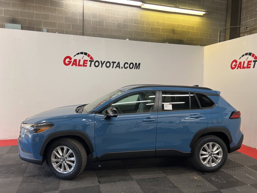 New 2026 Toyota Corolla Cross LE image 1