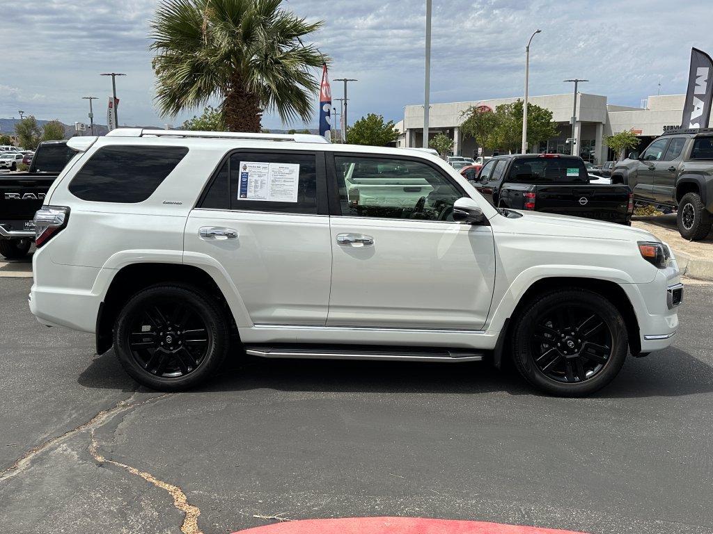 Used 2022 Toyota 4Runner Limited RWD image 11