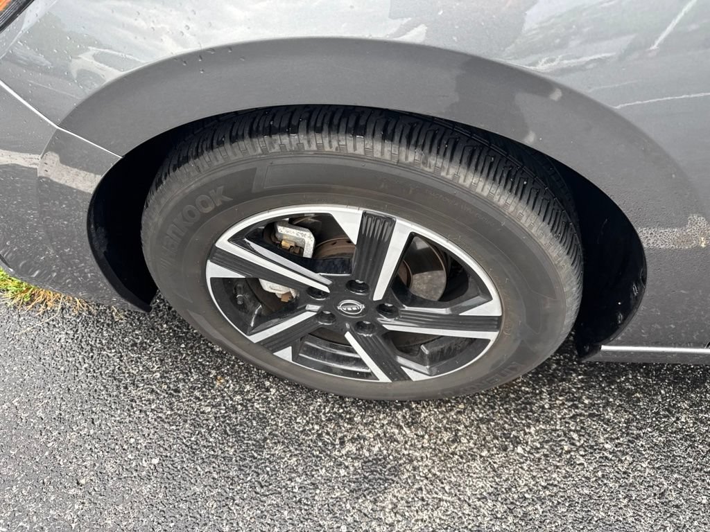 Certified 2024 Nissan Sentra SV FWD image 8