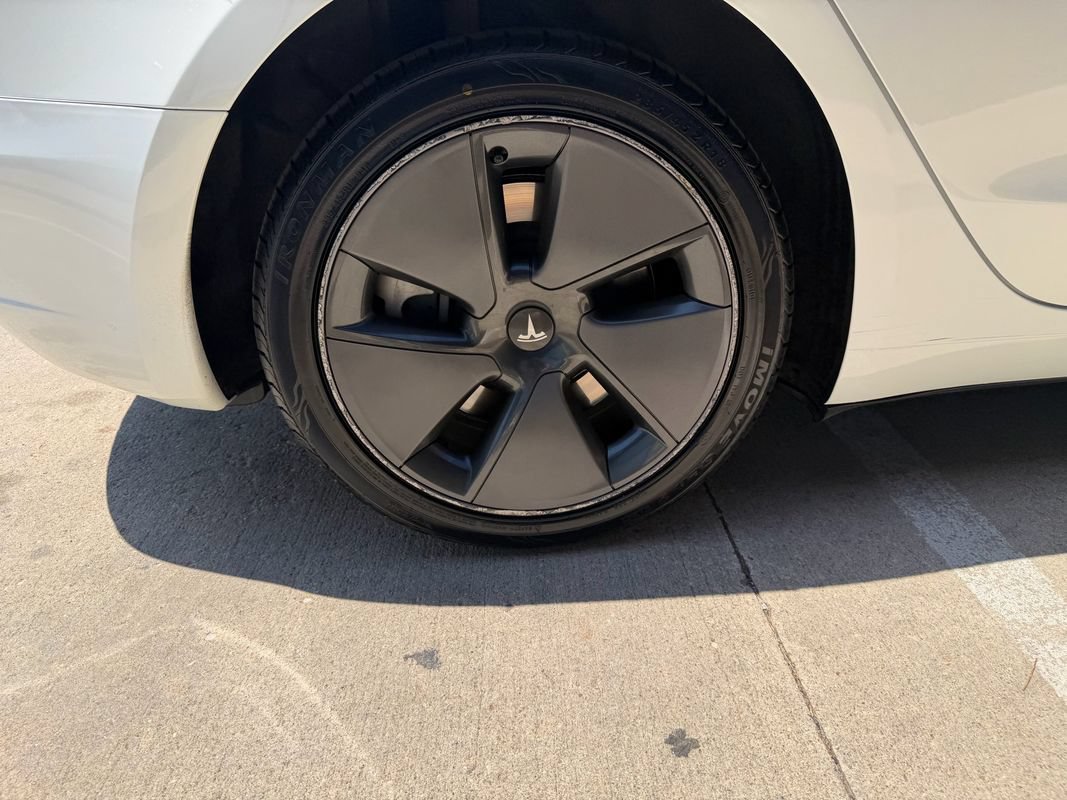 Used 2023 Tesla Model 3 Standard Range RWD image 46