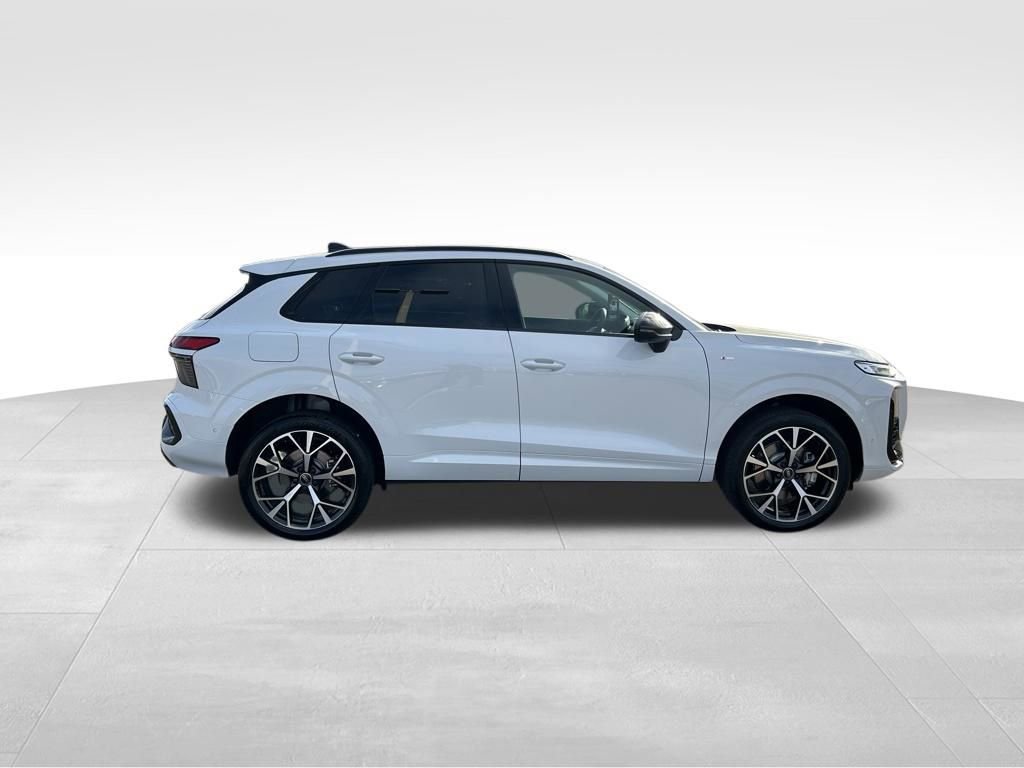 New 2026 Audi Q3 quattro 2.0T image 6