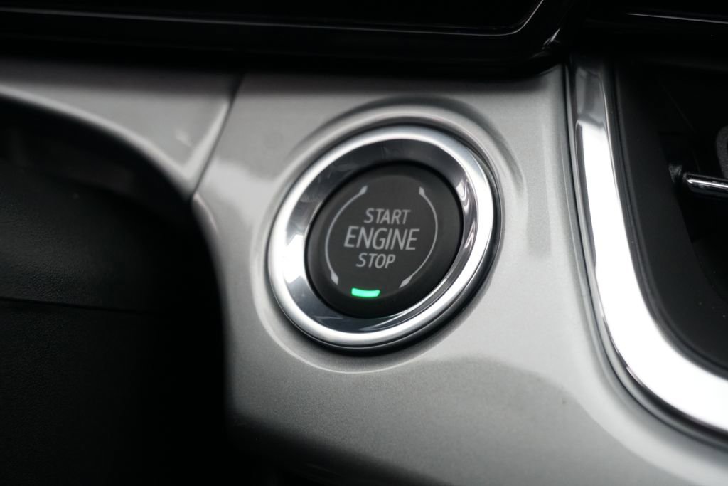 New 2026 Chevrolet Trax LT w/ Sunroof Package image 34