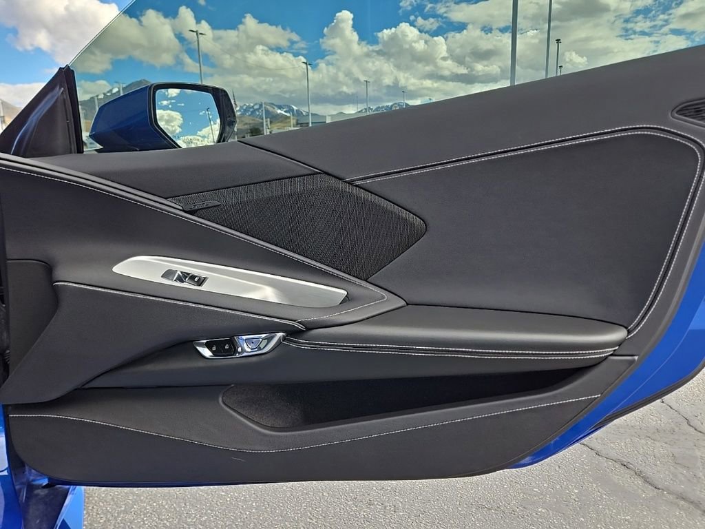 Used 2020 Chevrolet Corvette Stingray Coupe w/ Z51 Performance Package image 42