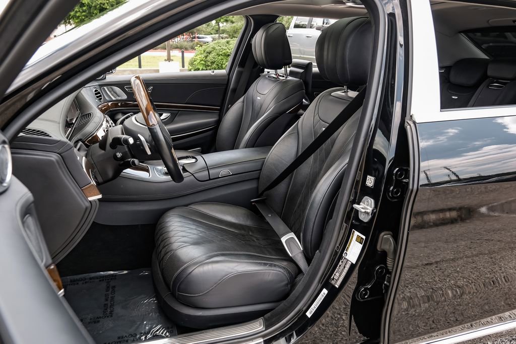 Used 2016 Mercedes-Benz Maybach S 600 image 32