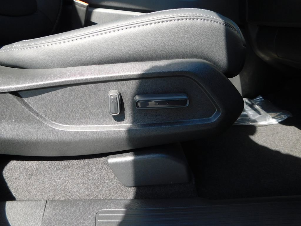 New 2026 Honda Pilot Touring image 19