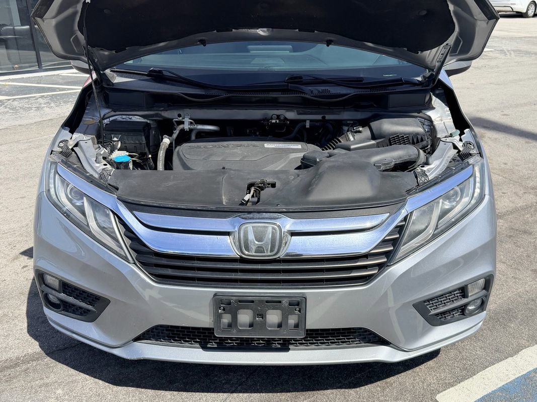 Used 2018 Honda Odyssey EX image 11