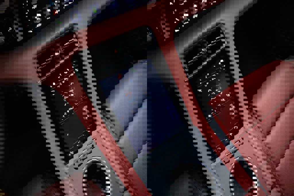 Certified 2025 Porsche Taycan 4S image 20