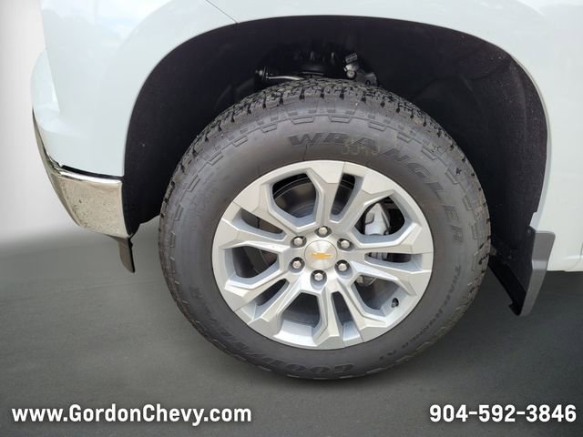 New 2026 Chevrolet Silverado 1500 LTZ w/ Z71 Off-Road Package image 13