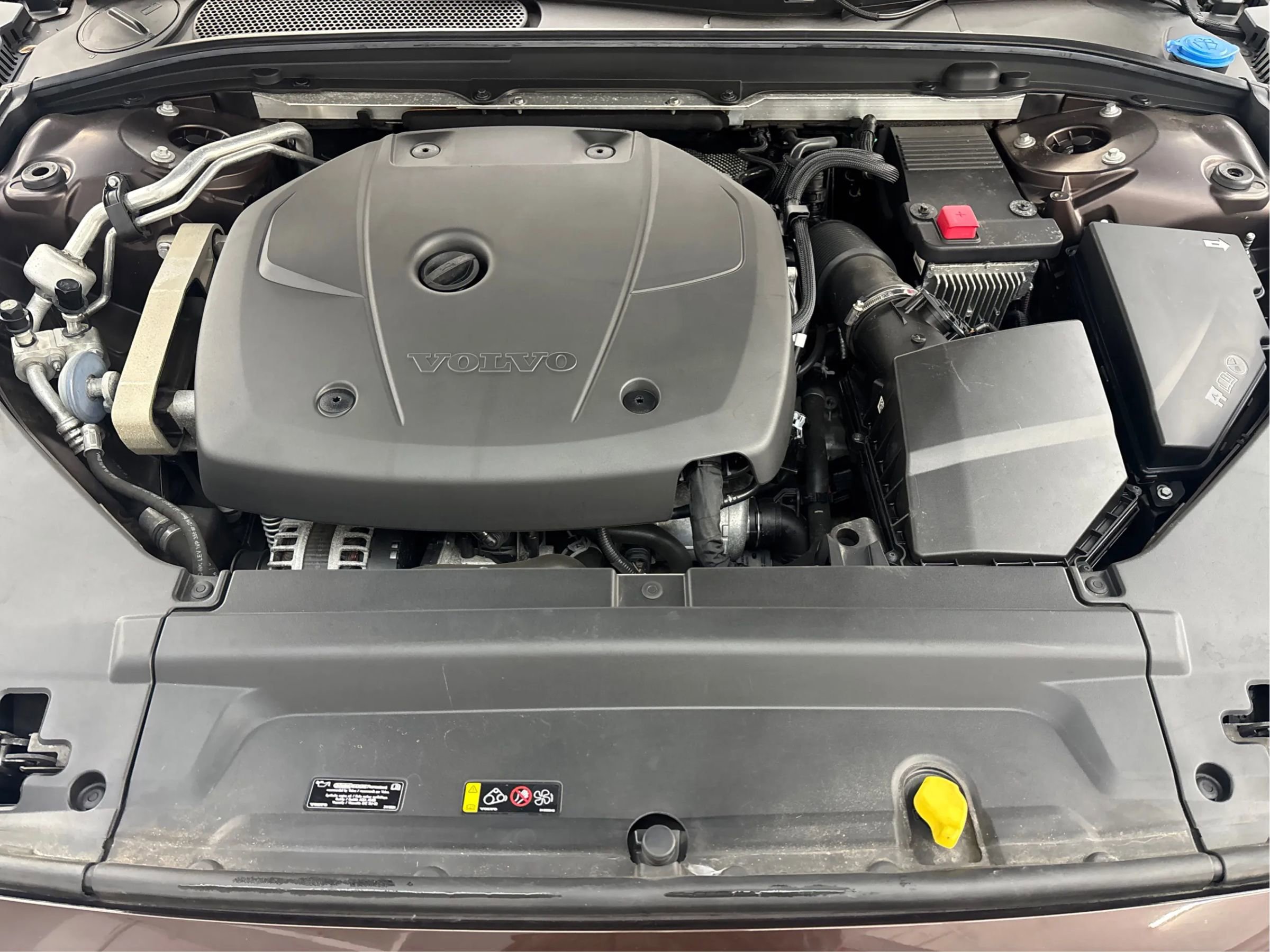 Used 2018 Volvo V90 T5 Cross Country w/ Convenience Package AWD/4WD image 31