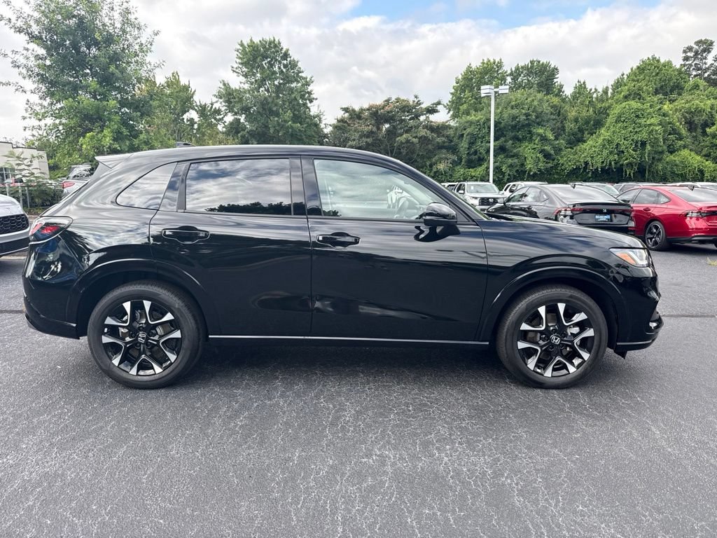 New 2027 Honda HR-V EX-L image 2
