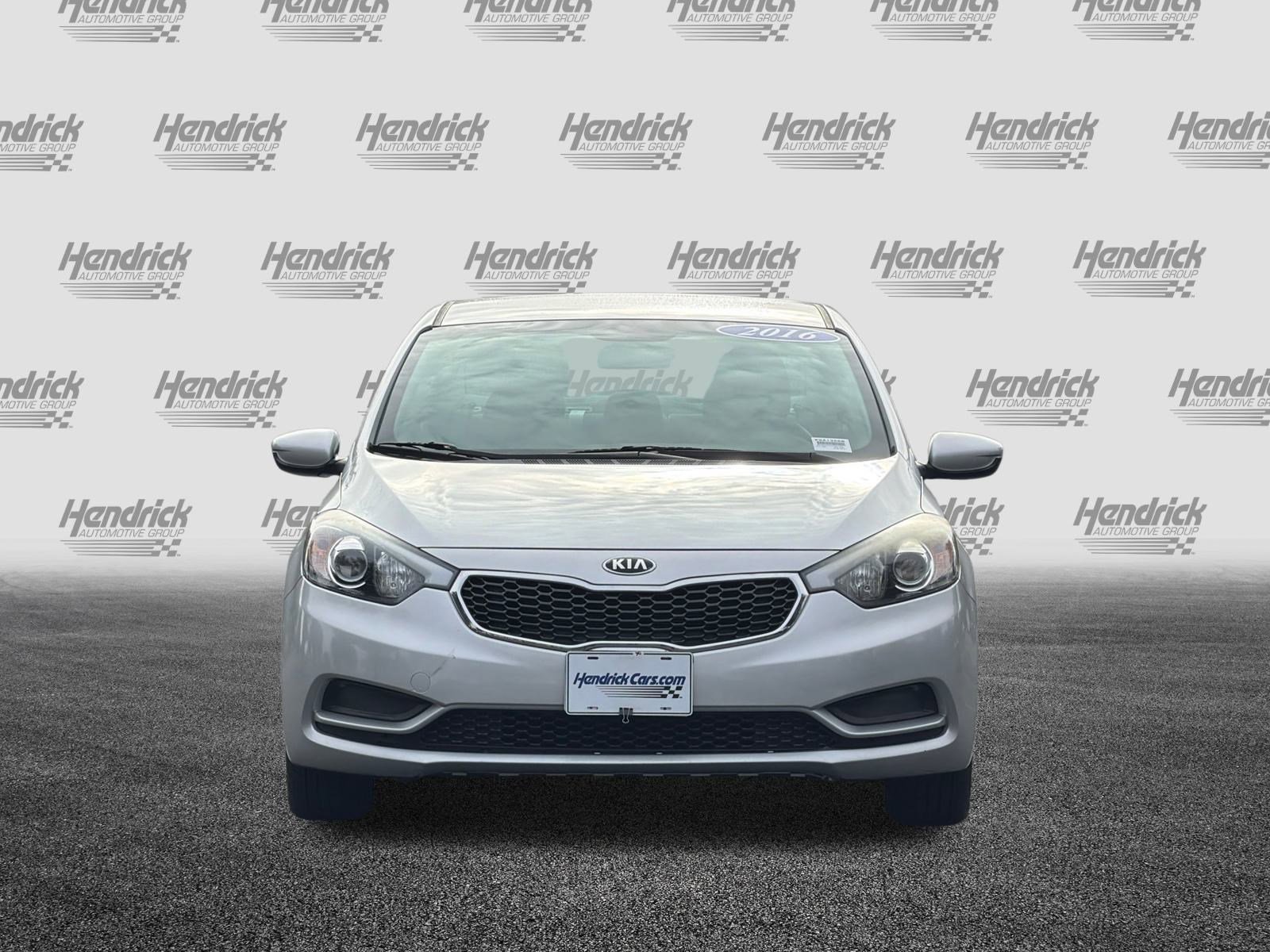 Used 2016 Kia Forte LX image 10