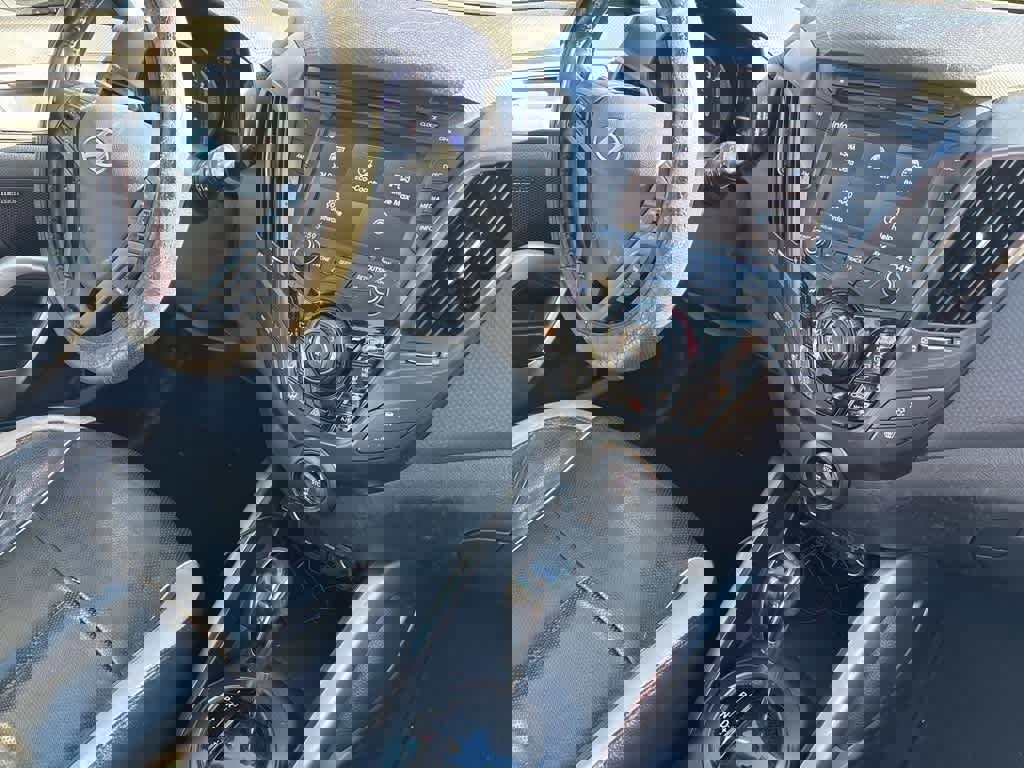 Used 2013 Hyundai Veloster Turbo image 7