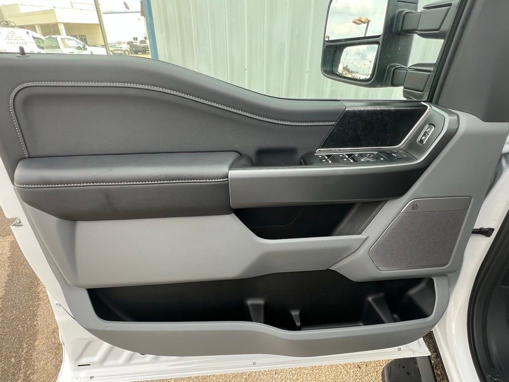 New 2026 Ford F350 XLT w/ XLT Premium Package image 12