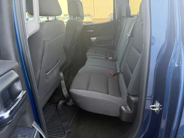 Used 2018 Chevrolet Silverado 1500 LT w/ All Star Edition AWD/4WD image 22