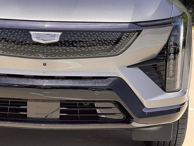 New 2026 Cadillac Optiq Sport 1 AWD/4WD image 9