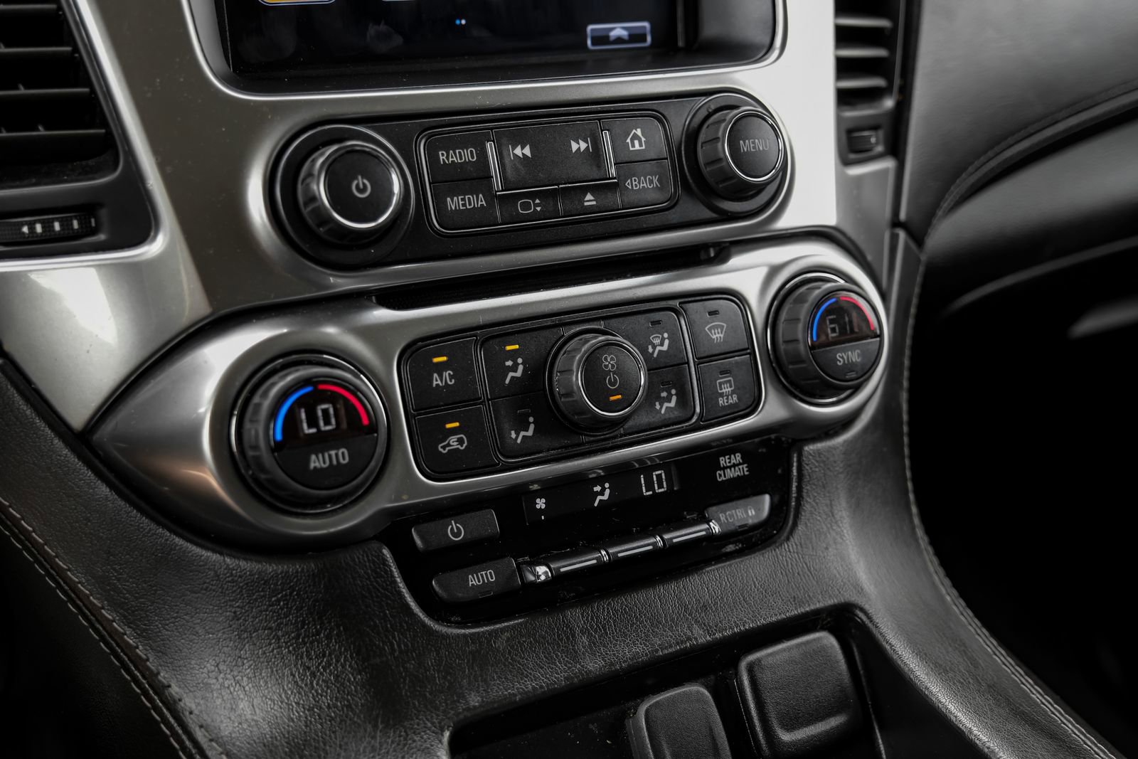 Used 2020 Chevrolet Tahoe LS RWD image 23