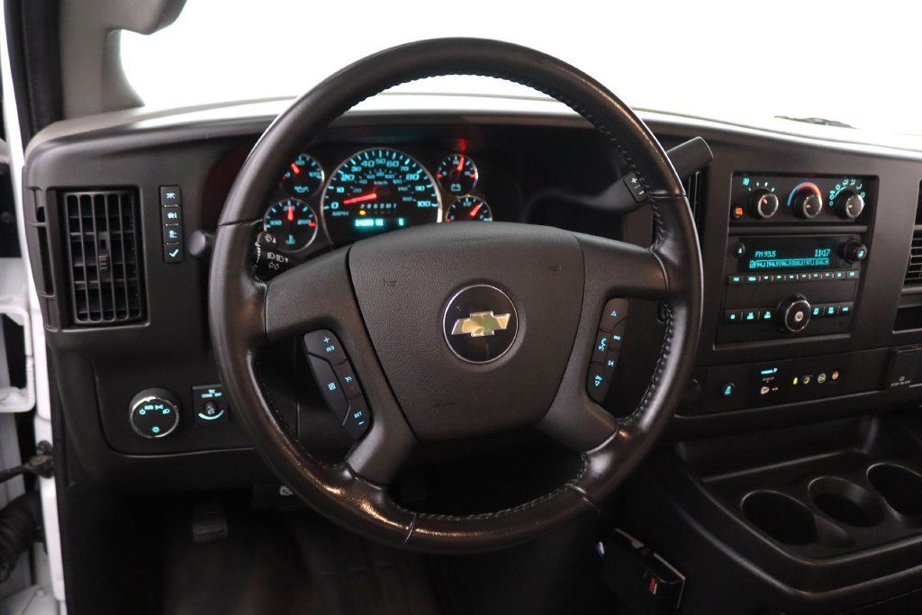 Used 2023 Chevrolet Express 3500 w/ Driver Convenience Package RWD image 20