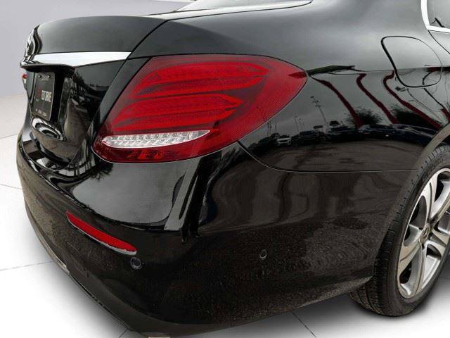 Used 2019 Mercedes-Benz E 300 w/ Premium 1 Package image 16