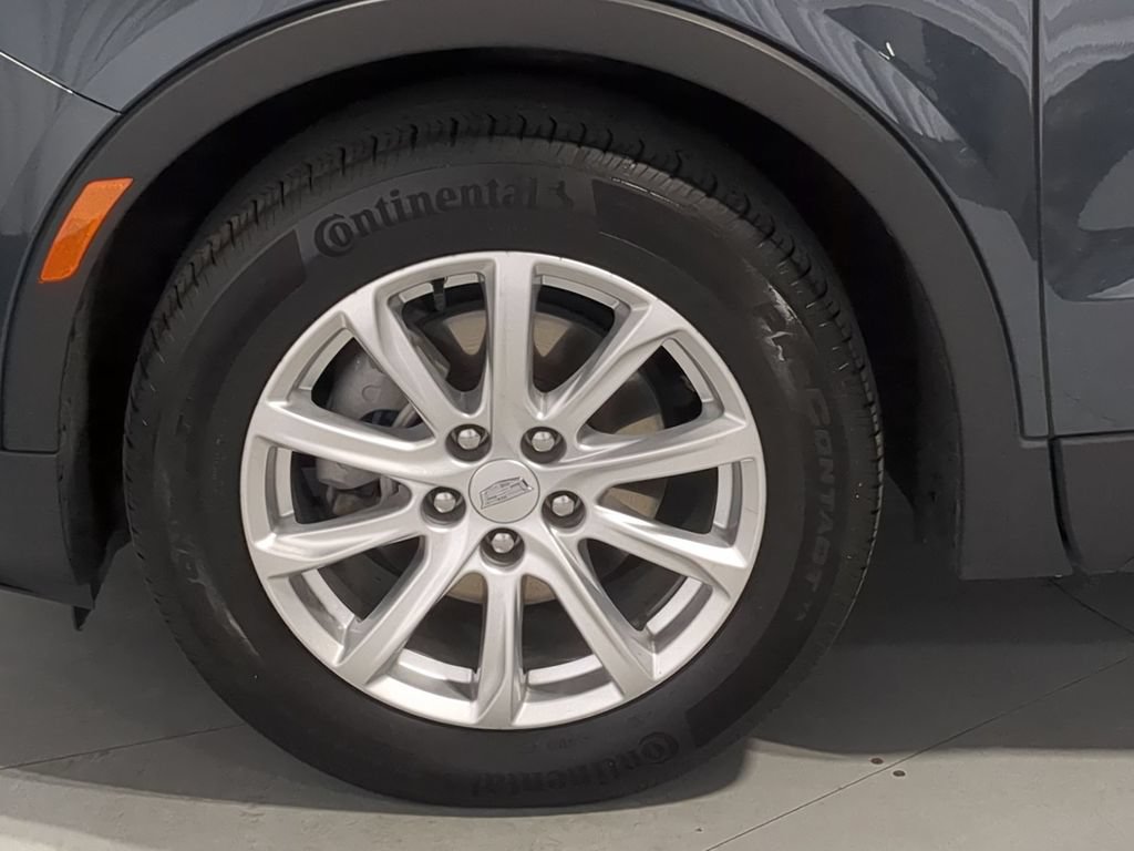 Used 2021 Cadillac XT4 Luxury w/ Cold Weather Package AWD/4WD image 17