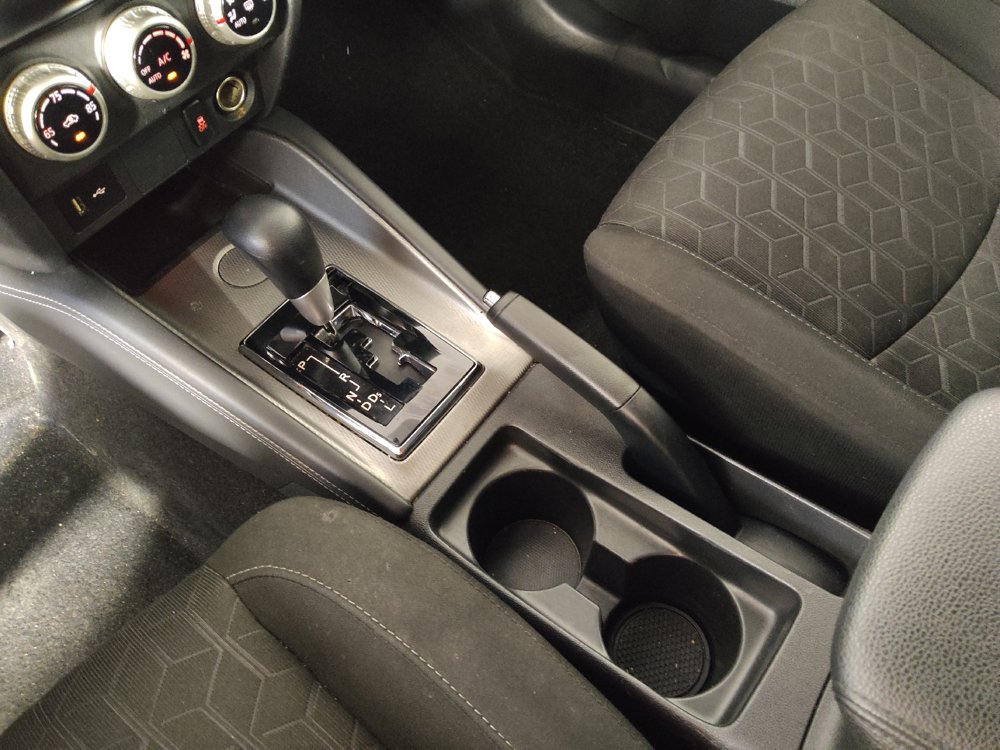 Used 2020 Mitsubishi Outlander Sport ES FWD image 26