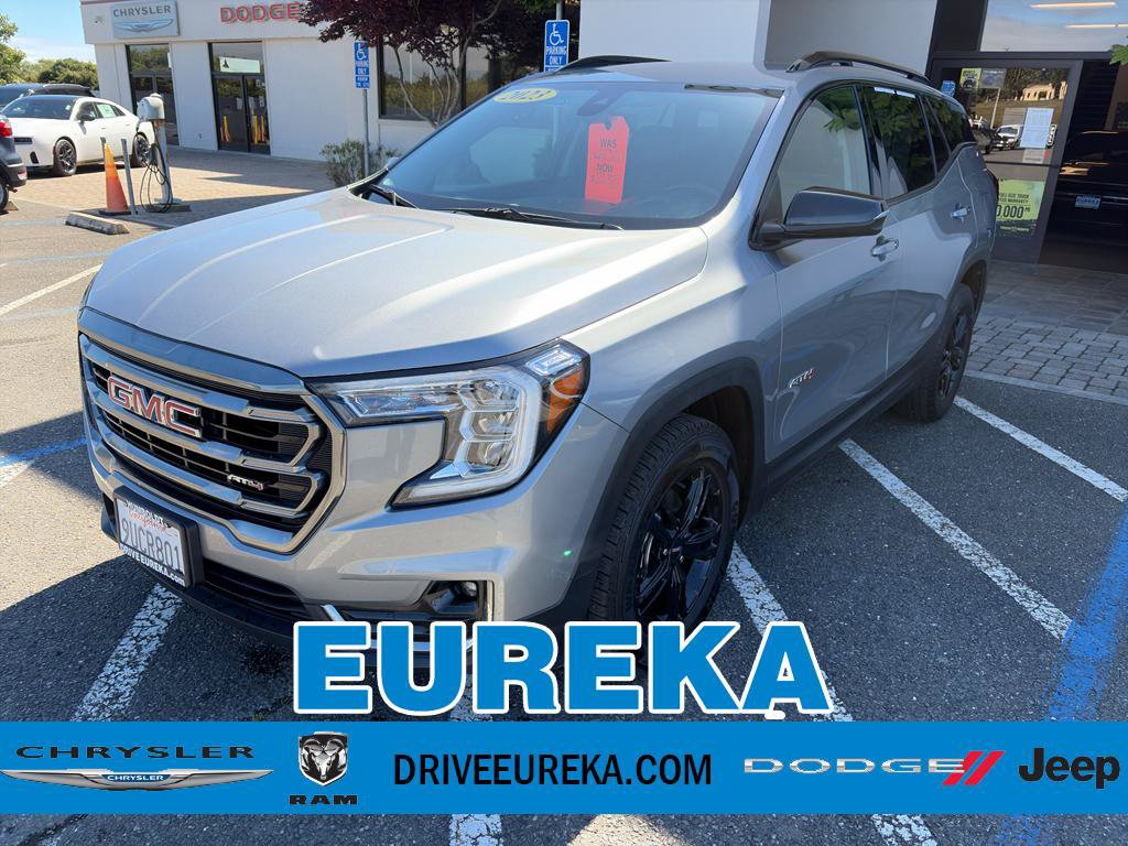 Used 2023 GMC Terrain AT4 AWD/4WD video 1