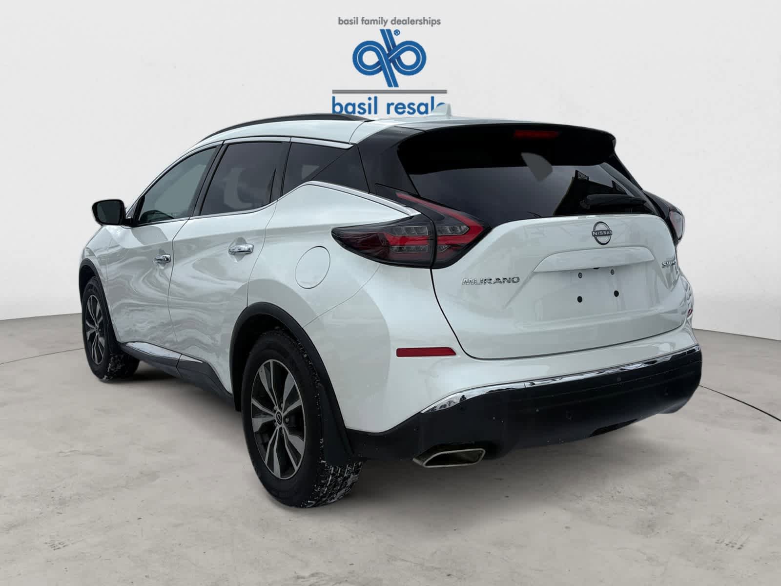 Used 2024 Nissan Murano SV AWD/4WD image 3