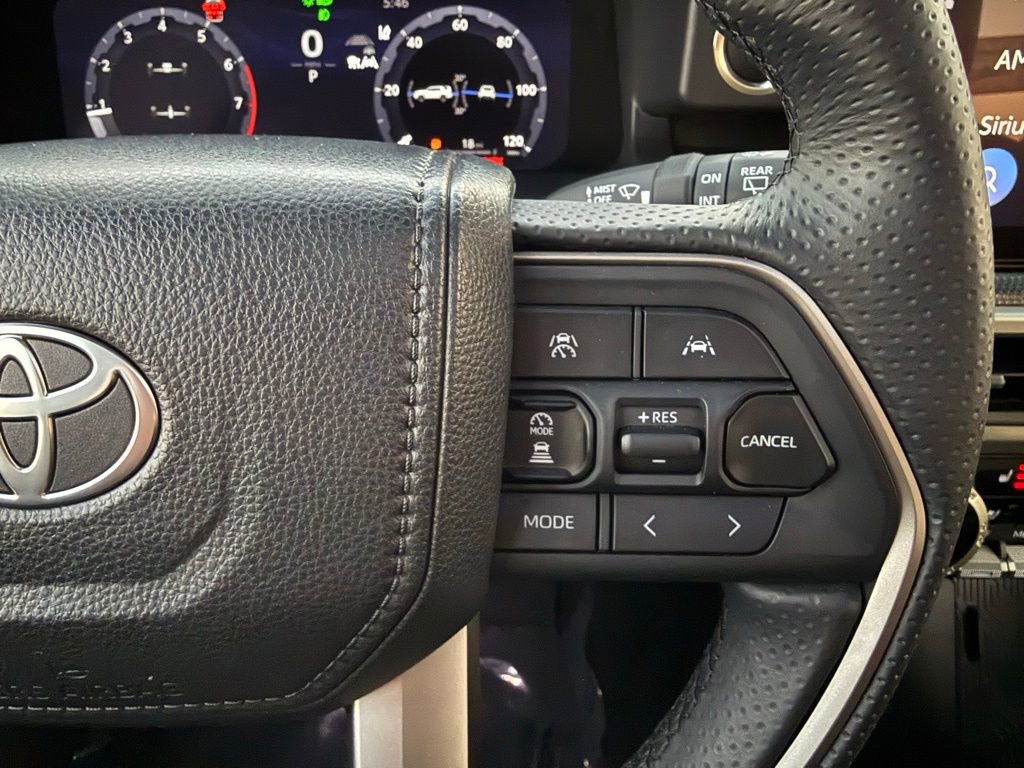 Used 2025 Toyota 4Runner Limited image 26