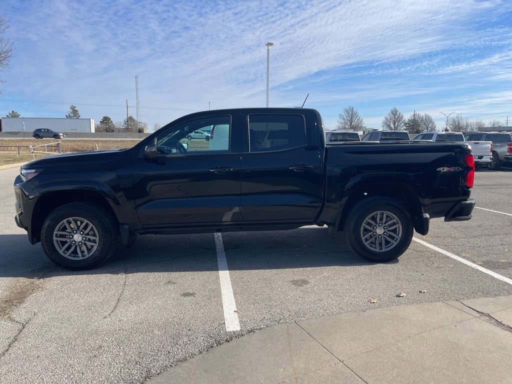 New 2025 Chevrolet Colorado LT w/ LT Convenience Package image 6