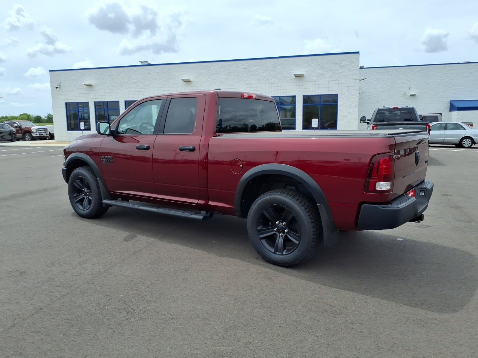 Used 2022 RAM 1500 Warlock AWD/4WD image 3