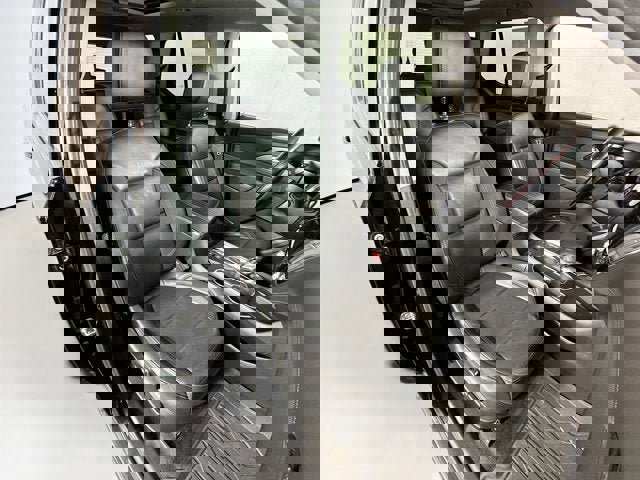 Used 2021 Chevrolet Traverse Premier w/ Redline Edition AWD/4WD image 31