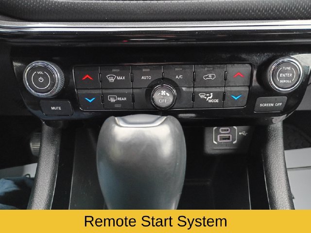 Used 2022 Jeep Compass Latitude w/ Convenience Group AWD/4WD image 17