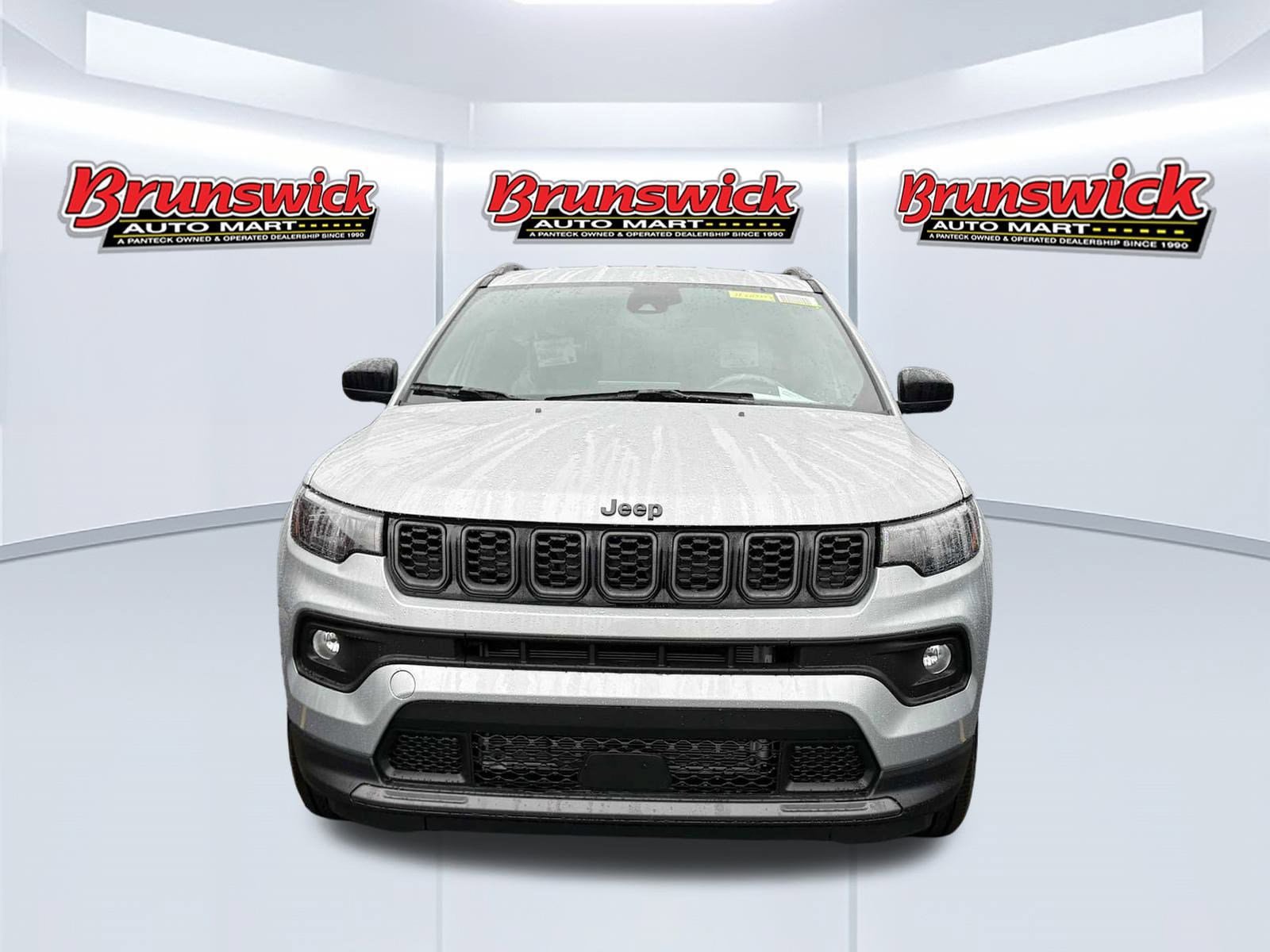 New 2026 Jeep Compass Latitude AWD/4WD image 2