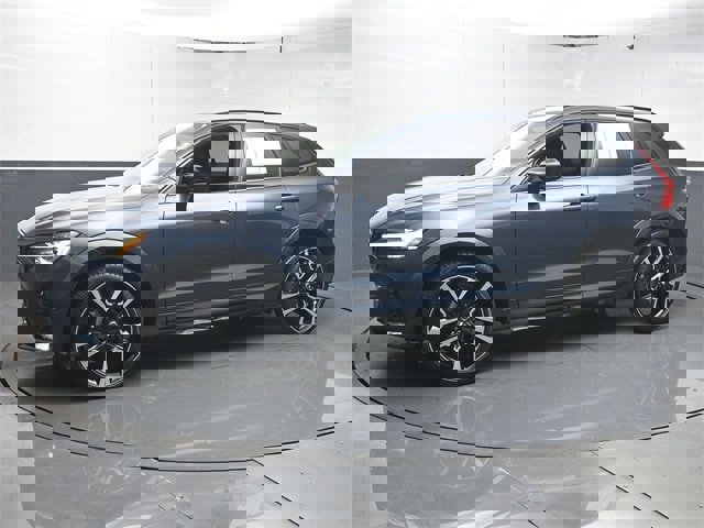 Certified 2023 Volvo XC60 B5 Ultimate image 4