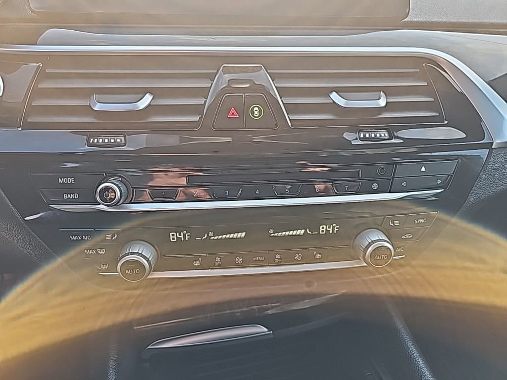 Used 2018 BMW 530i xDrive w/ Premium Package image 32