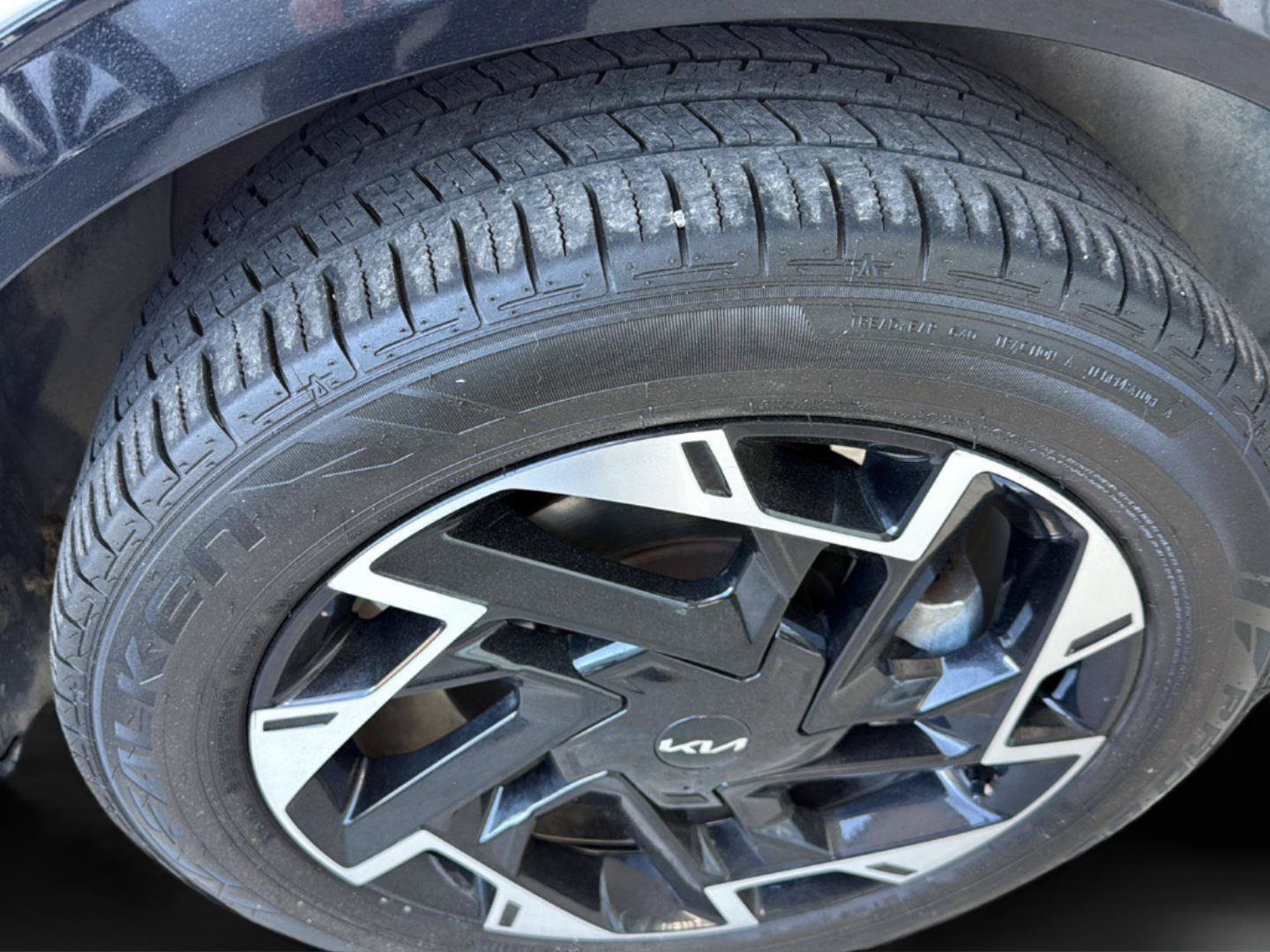 Used 2023 Kia Sportage SX AWD/4WD image 15