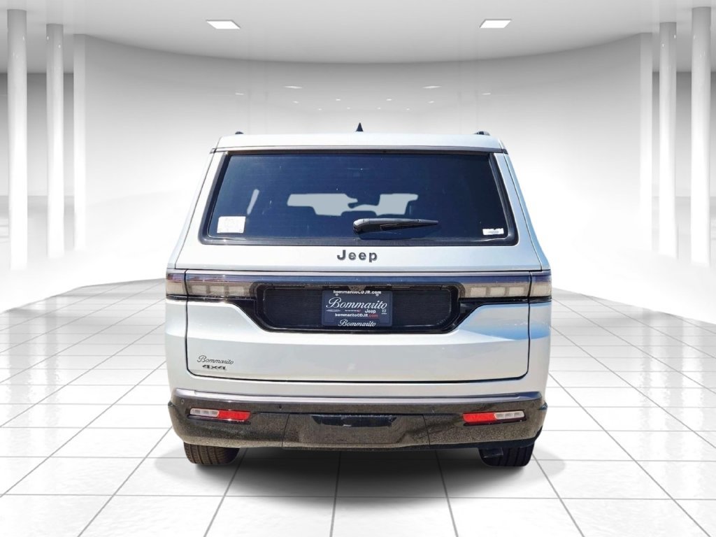 New 2026 Jeep Grand Wagoneer Limited AWD/4WD image 4