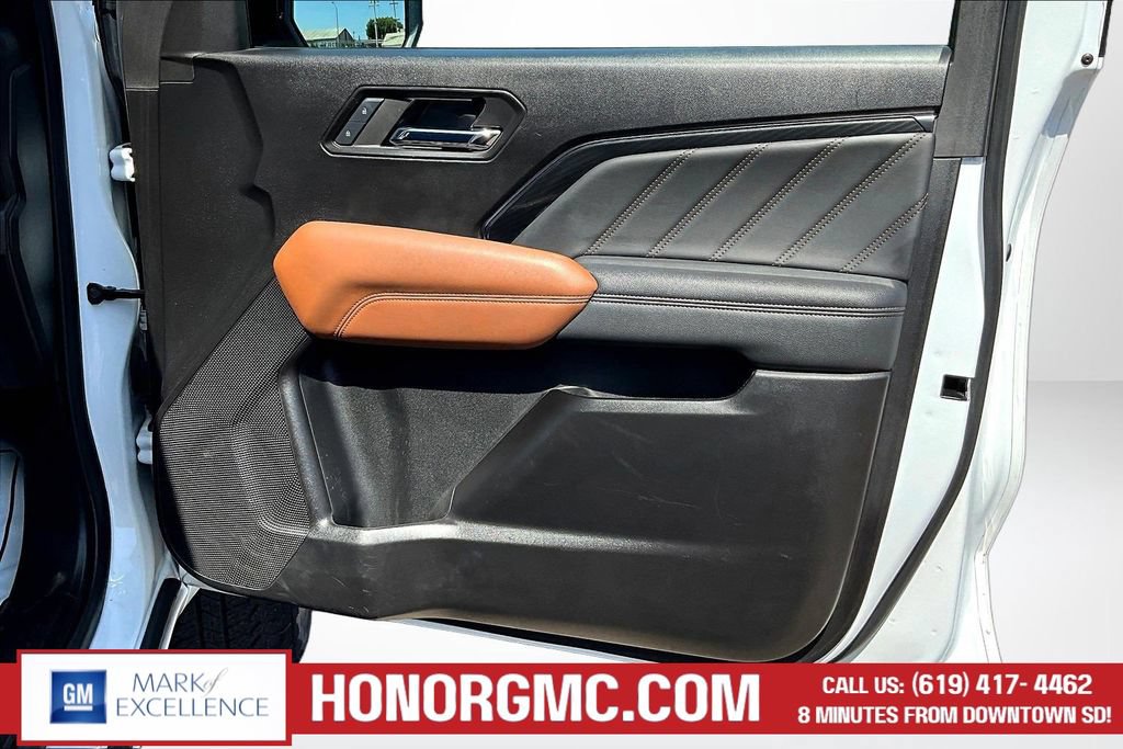 Used 2024 GMC Canyon AT4 AWD/4WD image 28