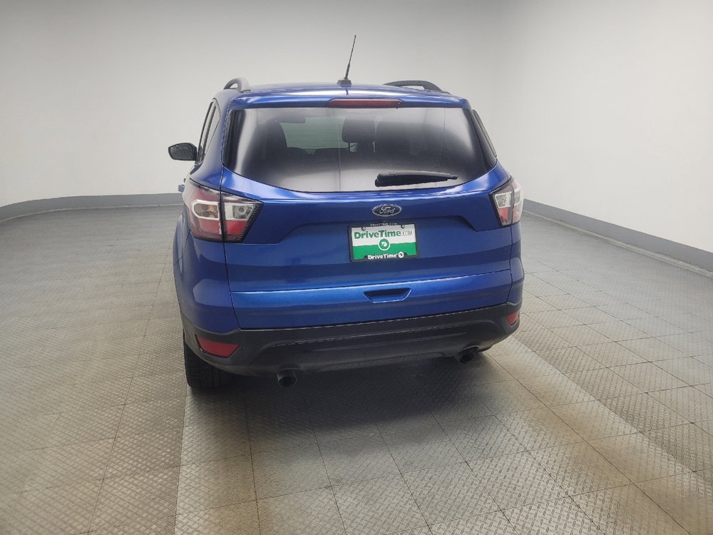 Used 2017 Ford Escape SE w/ SE Sport Appearance Package AWD/4WD image 6