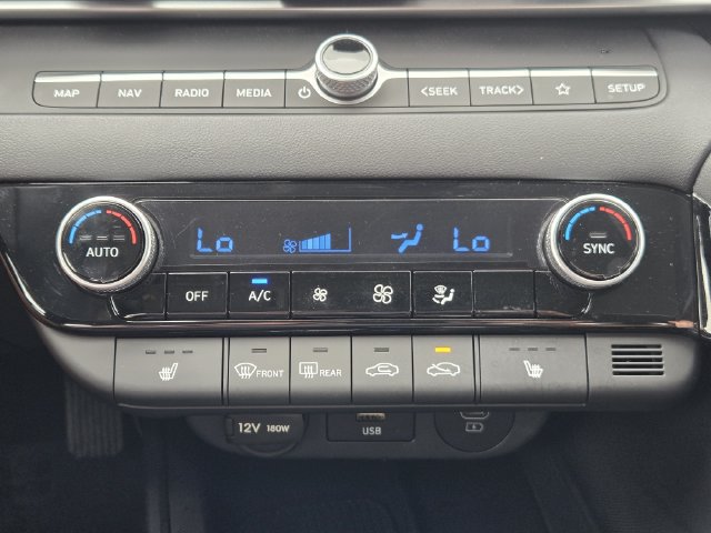 Certified 2026 Hyundai Elantra Limited FWD image 13